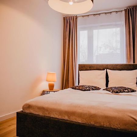 Jbhotels Apartament Premium Plus ชเตชชิน ภายนอก รูปภาพ