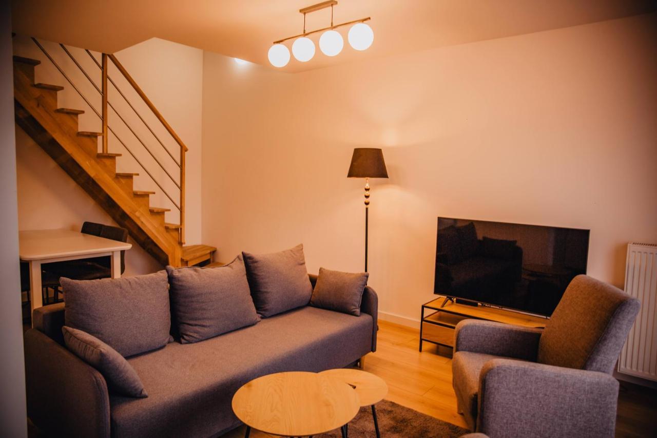 Jbhotels Apartament Premium Plus ชเตชชิน ภายนอก รูปภาพ