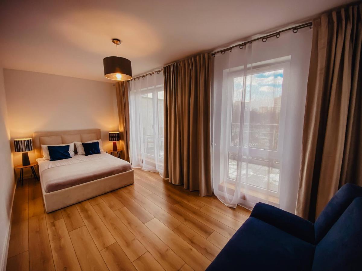 Jbhotels Apartament Premium Plus ชเตชชิน ภายนอก รูปภาพ