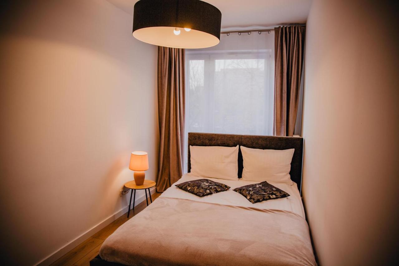 Jbhotels Apartament Premium Plus ชเตชชิน ภายนอก รูปภาพ