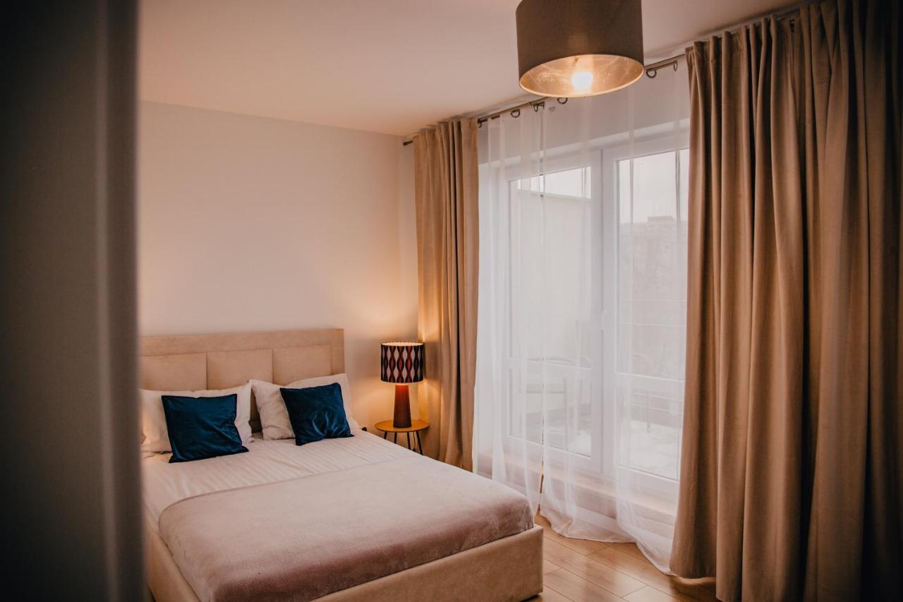 Jbhotels Apartament Premium Plus ชเตชชิน ภายนอก รูปภาพ